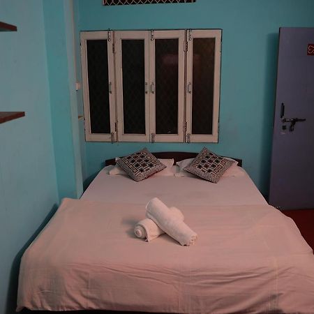 Good Vibes Hostel فاراناسي المظهر الخارجي الصورة